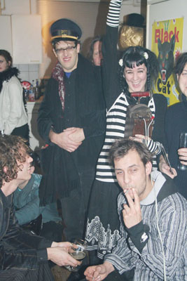 Group with small detonator